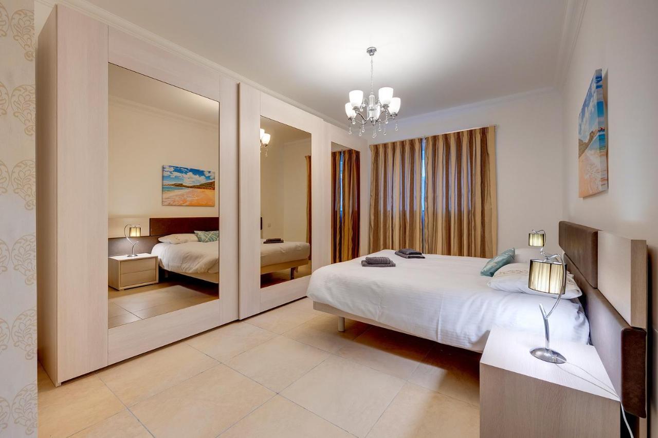 Seafront Lux Apart Inc Pool, Upmarket Area 斯利马 外观 照片