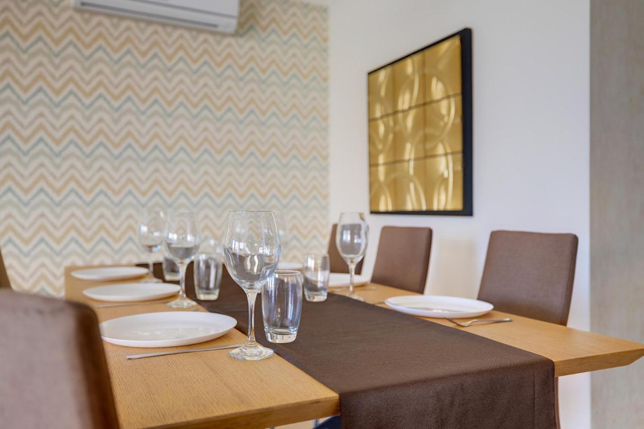 Seafront Lux Apart Inc Pool, Upmarket Area 斯利马 外观 照片