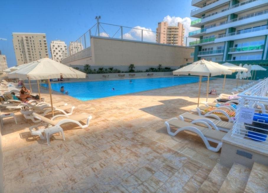 Seafront Lux Apart Inc Pool, Upmarket Area 斯利马 外观 照片